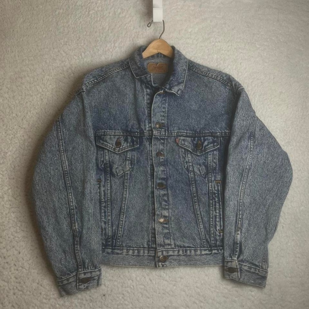 80s Levi's men's blue acid wash trucker denim jacket USA made 70507-4813 xl